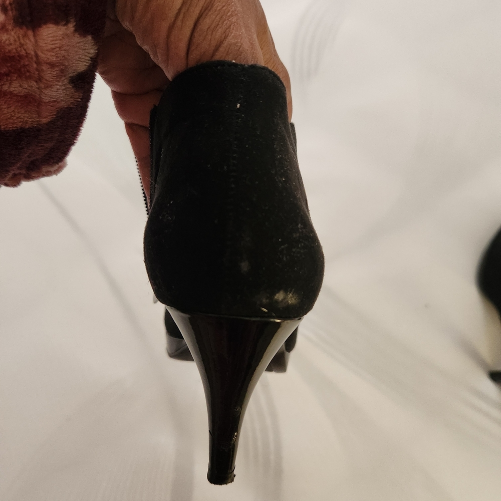 Bandolino Black Heeled Boots